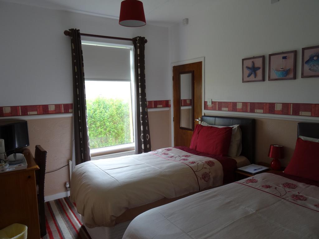 Bryn Mor Beach Hotel Llandwrog Bagian luar foto