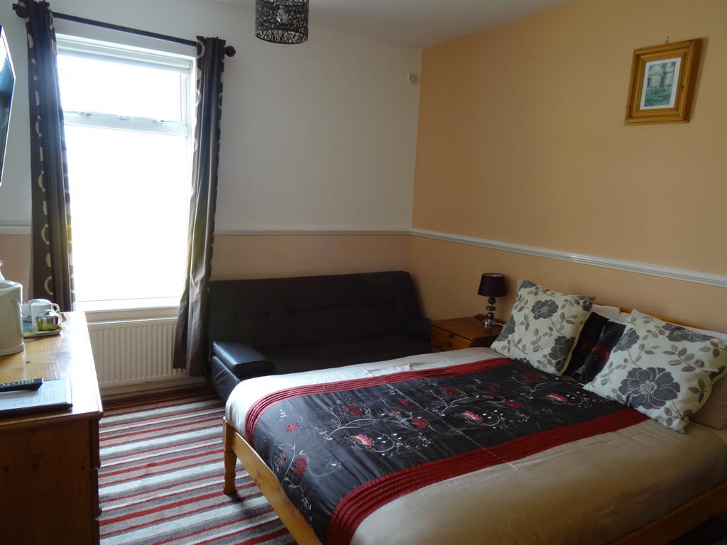 Bryn Mor Beach Hotel Llandwrog Bagian luar foto